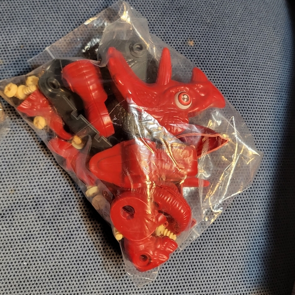 🏷= $1 4D dinosaur puzzle - Picture 7 of 9